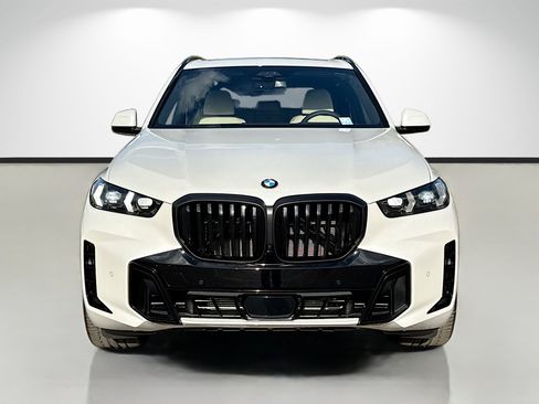 New 2026 BMW X5 sDrive40i w/ M Sport Package image 8