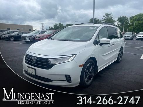 Used 2022 Honda Odyssey Elite image 1