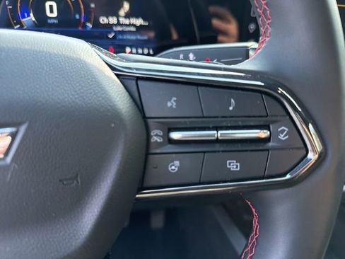 Used 2025 Chevrolet Equinox RS w/ Convenience Package III image 15