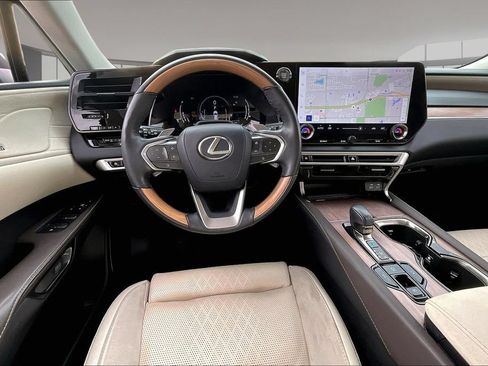 Used 2024 Lexus RX 350 FWD w/ Convenience Package image 5