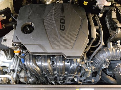 Used 2022 Hyundai Santa Fe SE image 30