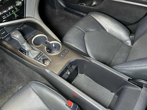 Used 2023 Toyota Camry XLE w/ Navigation Package AWD/4WD image 33