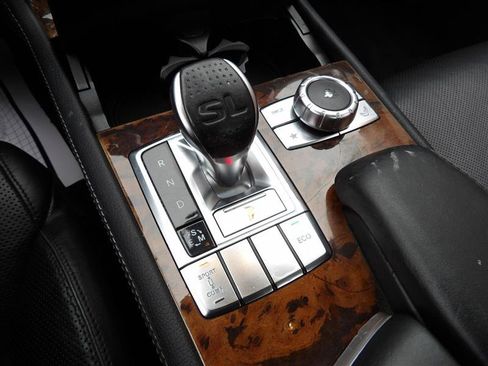 Used 2013 Mercedes-Benz SL 550 image 21