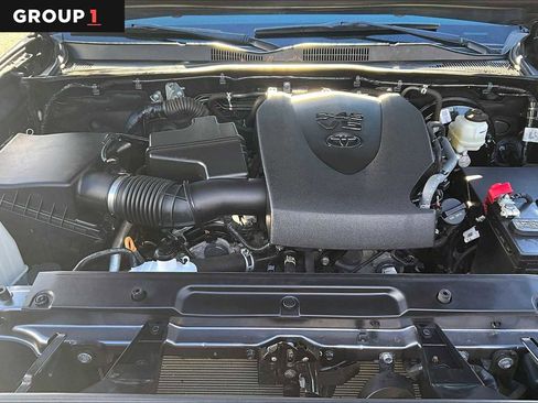 Used 2022 Toyota Tacoma SR5 image 32