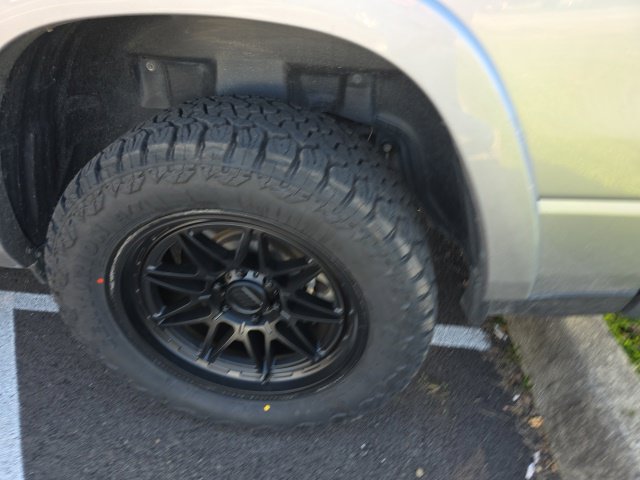 Used 2025 RAM 1500 Limited AWD/4WD image 12