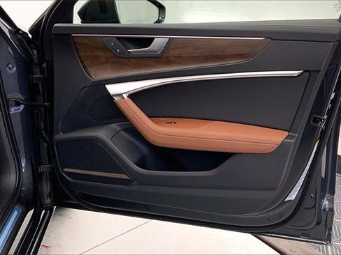 Used 2025 Audi A6 Premium Plus image 24