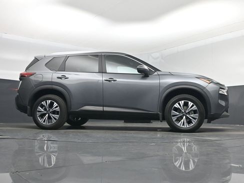 Used 2023 Nissan Rogue SV w/ SV Premium B Package image 46
