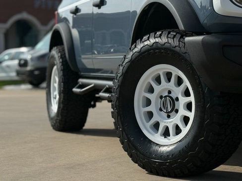 New 2025 Ford Bronco 4-Door AWD/4WD image 3