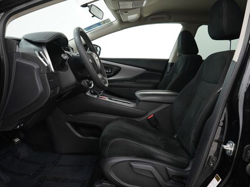 Used 2019 Nissan Murano S image 17