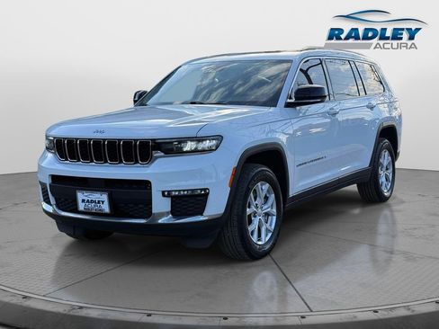 Used 2023 Jeep Grand Cherokee L Limited AWD/4WD image 3