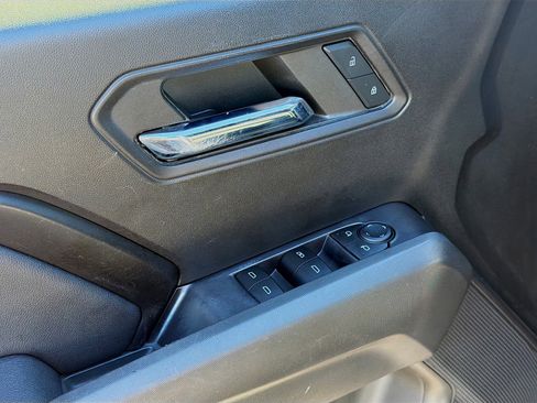 Used 2023 Chevrolet Colorado LT w/ LT Convenience Package image 21