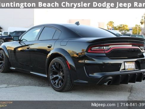 Used 2021 Dodge Charger SRT Hellcat image 3