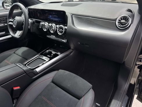 Used 2026 Mercedes-Benz GLA 250 image 11