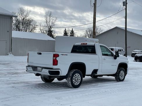 Used 2022 Chevrolet Silverado 2500 LT image 11