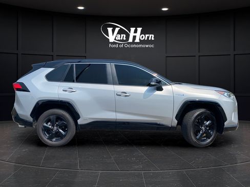 Used 2019 Toyota RAV4 XSE AWD/4WD image 8