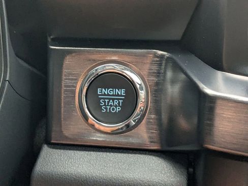 New 2025 Ford F250 Lariat w/ Lariat Ultimate Package image 32