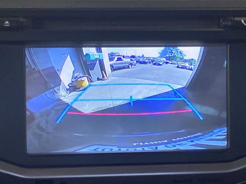 Used 2018 Toyota 4Runner Limited AWD/4WD image 17
