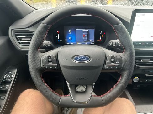 New 2026 Ford Escape ST-Line w/ Tech Pack #1 FWD image 20