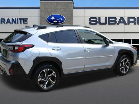 Used 2025 Subaru Crosstrek 2.5i Premium AWD/4WD image 11