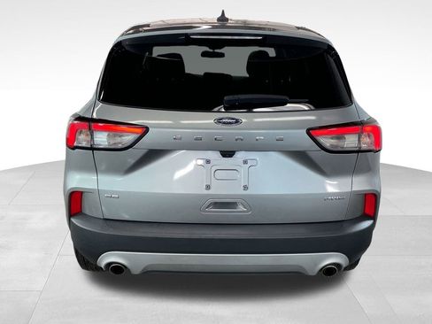 Used 2022 Ford Escape SE w/ Convenience Package image 4