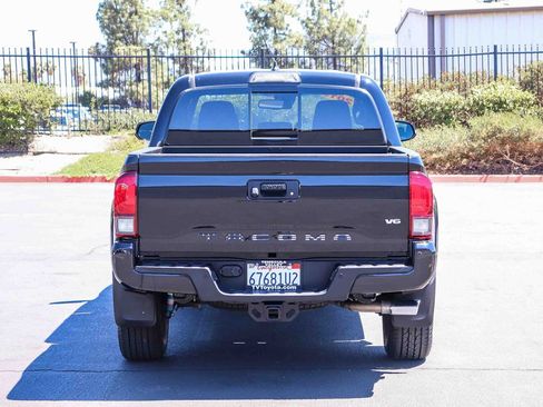 Certified 2019 Toyota Tacoma TRD Sport w/ Technology Package RWD image 6
