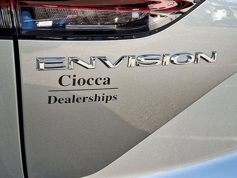 Used 2023 Buick Envision Essence image 30