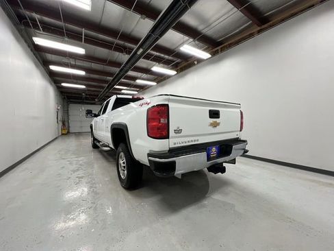 Used 2018 Chevrolet Silverado 2500 LT image 6