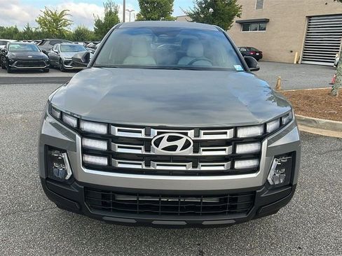 New 2026 Hyundai Santa Cruz SE FWD image 2