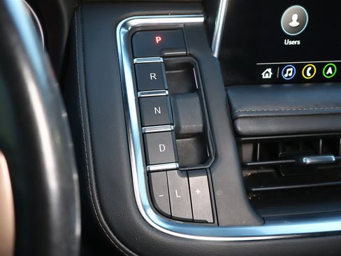 Used 2021 Chevrolet Tahoe High Country image 18