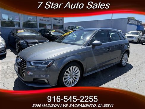 Used 2017 Audi A3 e-tron Premium Plus w/ Technology Package FWD image 3