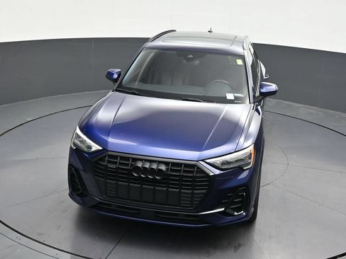 Used 2021 Audi Q3 2.0T Premium w/ Convenience Package AWD/4WD image 22