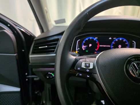 Used 2019 Volkswagen Jetta SEL image 16