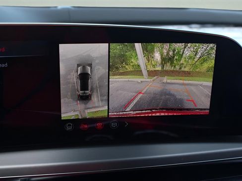 New 2026 Cadillac Lyriq V AWD/4WD image 22