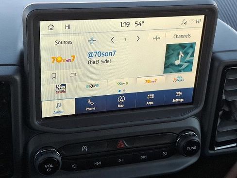 Certified 2024 Ford Bronco Sport Outer Banks w/ Tech Package image 18