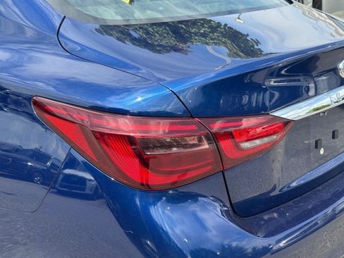 Used 2018 INFINITI Q50 Red Sport 400 w/ Sensory Package (Sport) RWD image 11