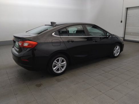 Used 2016 Chevrolet Cruze LT w/ Convenience Package FWD image 10