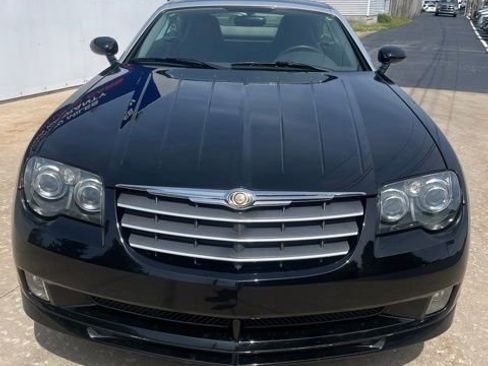 Used 2005 Chrysler Crossfire SRT-6 RWD image 2