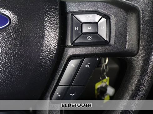 Used 2020 Ford F150 XL w/ Equipment Group 101A Mid AWD/4WD image 4