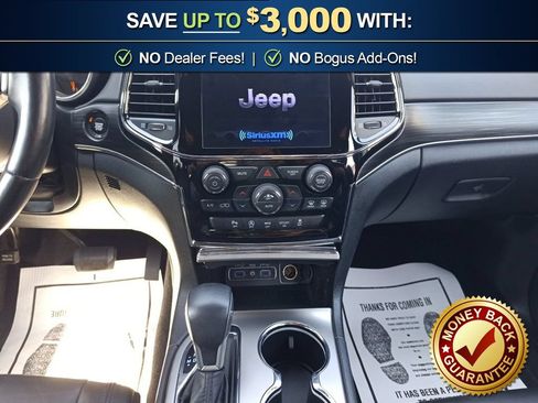 Used 2019 Jeep Grand Cherokee Limited AWD/4WD image 19
