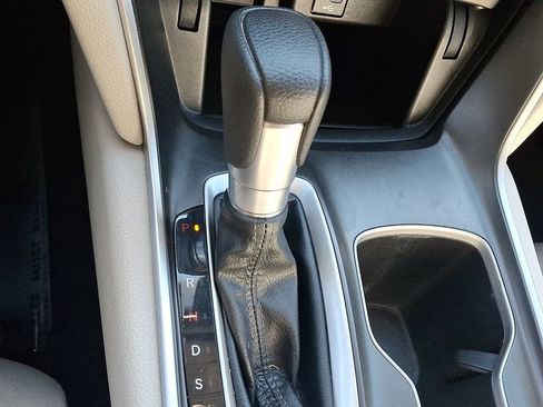 Used 2018 Honda Accord LX image 14