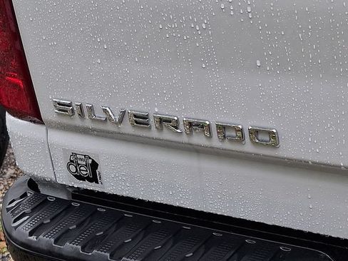 Used 2025 Chevrolet Silverado 2500 W/T w/ WT Convenience Package AWD/4WD image 8