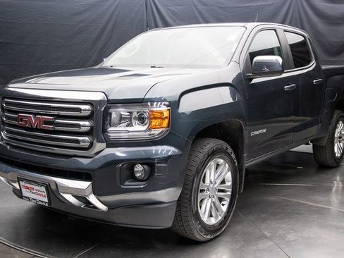 Used 2017 GMC Canyon SLT w/ Driver Alert Package image 6