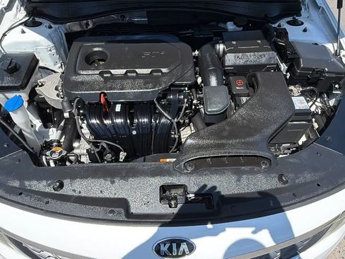 Used 2020 Kia Optima LX FWD image 24