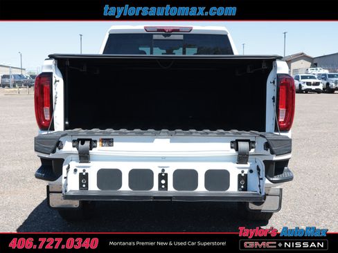 Used 2021 GMC Sierra 3500 Denali w/ Denali Ultimate Package AWD/4WD image 48