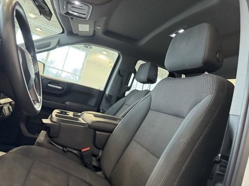 Used 2019 Chevrolet Silverado 1500 W/T w/ WT Convenience Package image 9