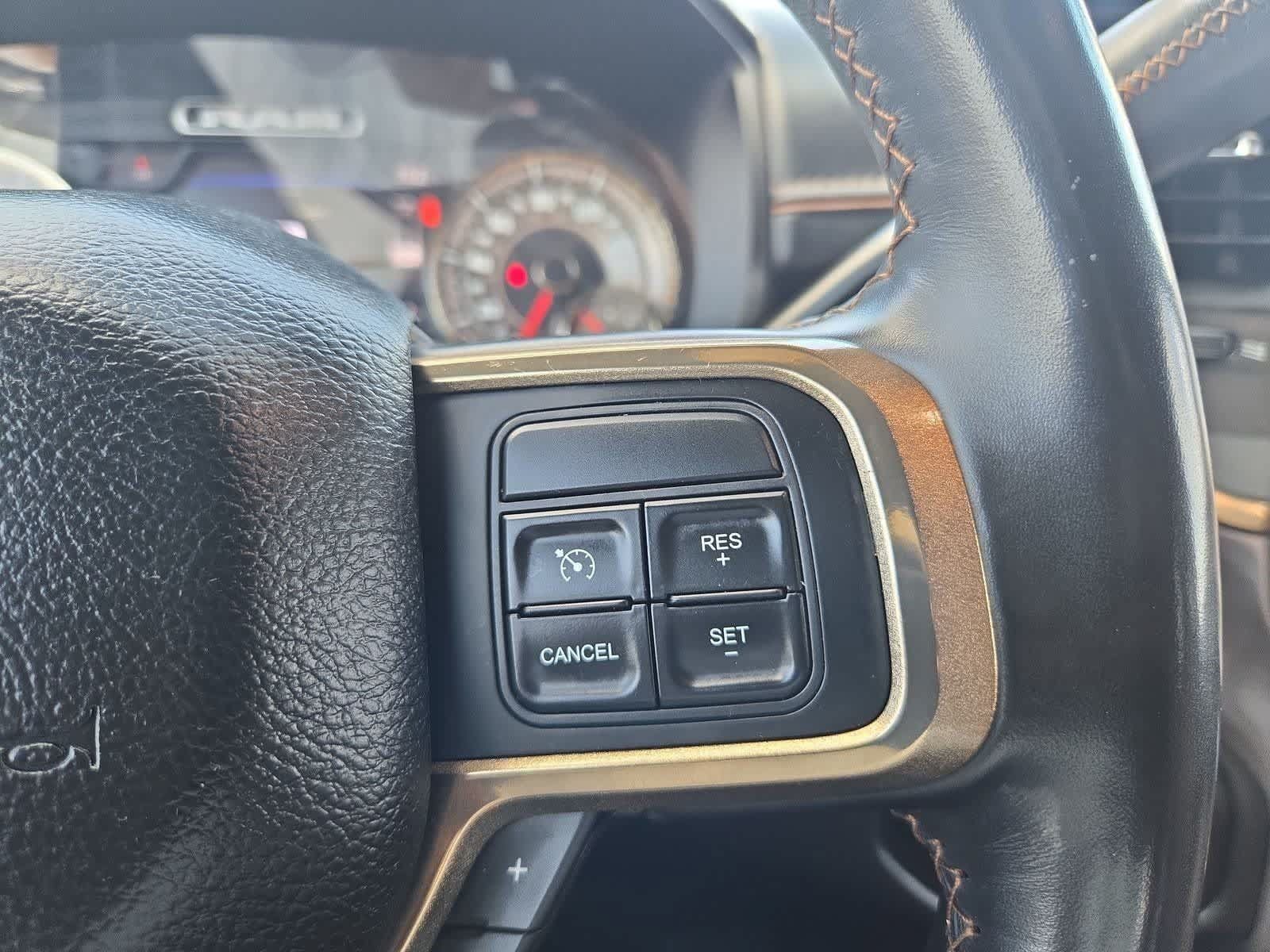 Used 2022 RAM 2500 Limited AWD/4WD image 22