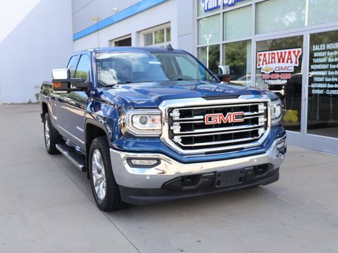 Used 2018 GMC Sierra 1500 SLT w/ Max Trailering Package AWD/4WD image 2
