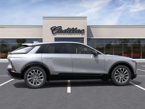 New 2027 Cadillac Lyriq Premium Sport RWD image 5