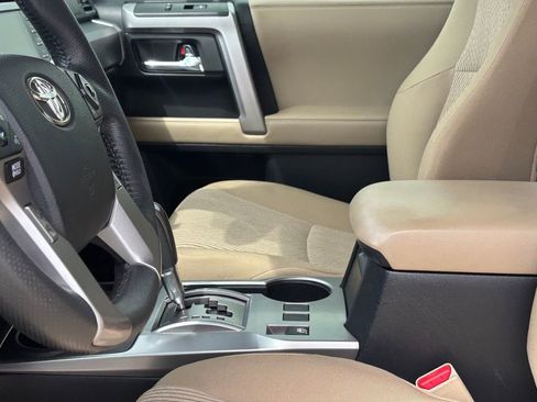 Used 2020 Toyota 4Runner SR5 image 9