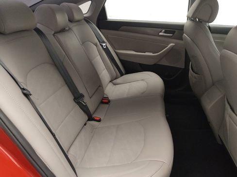 Used 2017 Hyundai Sonata Sport w/ Value Edition Package 02 image 19